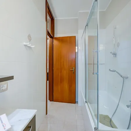 Apartman Talisma Few Minutes From - Happy